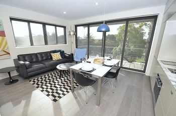 Cremorne 3 Win Furnished Apartment - Geraldton Accommodation 4