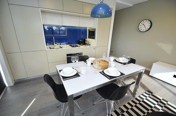 Cremorne 3 Win Furnished Apartment - Geraldton Accommodation 6