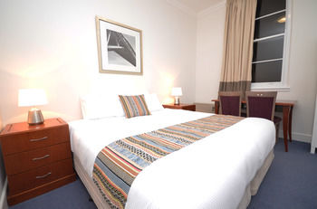 The Hallows Accommodation - Geraldton Accommodation 1