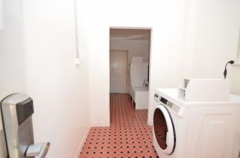The Hallows Accommodation - Geraldton Accommodation 20