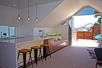 The Penthouse At Cremorne Point Manor - Geraldton Accommodation 11