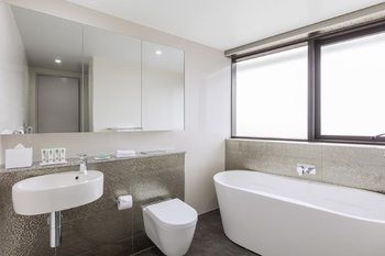 Meriton Serviced Apartments Church Street - Geraldton Accommodation 6