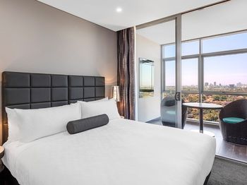 Meriton Serviced Apartments Church Street - Geraldton Accommodation 11