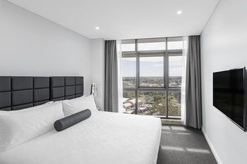Meriton Serviced Apartments Church Street - Geraldton Accommodation 12