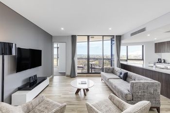 Meriton Serviced Apartments Church Street - Geraldton Accommodation 13