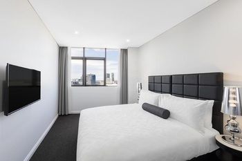 Meriton Serviced Apartments Church Street - Geraldton Accommodation 14