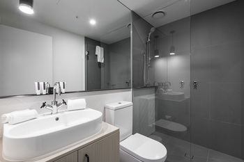 Playhouse Apartments - Geraldton Accommodation 6