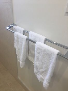 Ivy Units Glen Waverley - Geraldton Accommodation 13