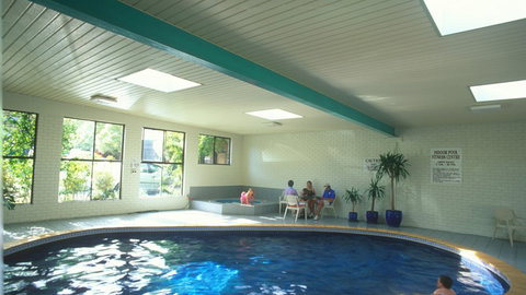 Best Western Plus The Tudor Box Hill - Geraldton Accommodation 4