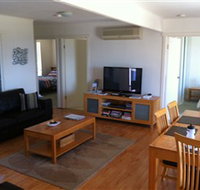 Azure Beach House - Geraldton Accommodation