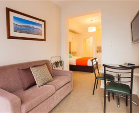 Motel 429 - Geraldton Accommodation 0