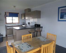 Orford Prosser Holiday Units - Geraldton Accommodation 2
