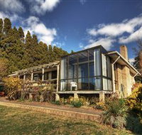 Waterside Accommodation - Derwent Vista - Geraldton Accommodation
