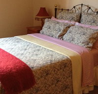 Carlyle House Rutherglen - Geraldton Accommodation