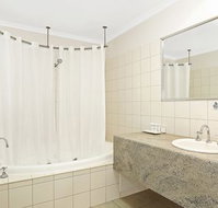 Quality Inn  Suites The Menzies - Geraldton Accommodation