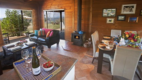 Mt Bellevue - Geraldton Accommodation 3