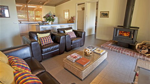 Mt Bellevue - Geraldton Accommodation 4