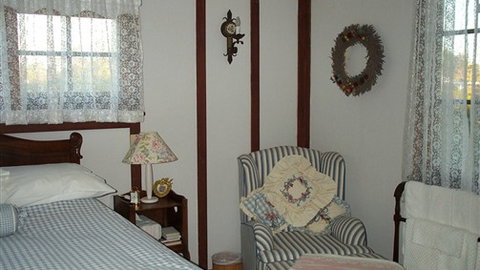 Briarswood Cottage Bed And Breakfast - Geraldton Accommodation 3
