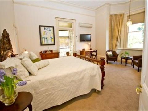 Brisbane Milton Bed And Breakfast - Geraldton Accommodation 0