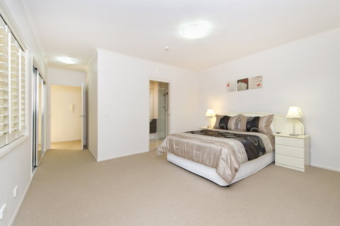 On The Bay Apartments - Geraldton Accommodation 0
