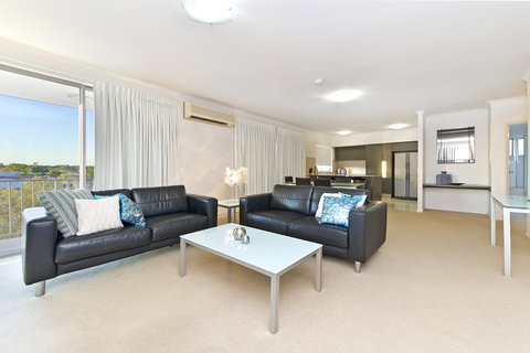 On The Bay Apartments - Geraldton Accommodation 3