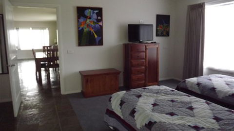 A Fare With Nature @ Prom Road Farm - Geraldton Accommodation 1