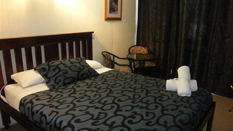 Boomers Guest House Hamilton - Geraldton Accommodation 1