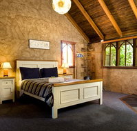 Frog Hollow Estate - Geraldton Accommodation