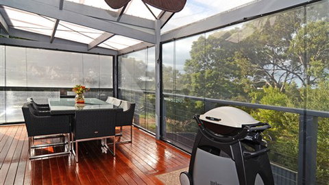 Barrakee Beach House - Anglesea - Geraldton Accommodation 4