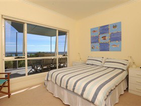 Beachcomber - Geraldton Accommodation 2