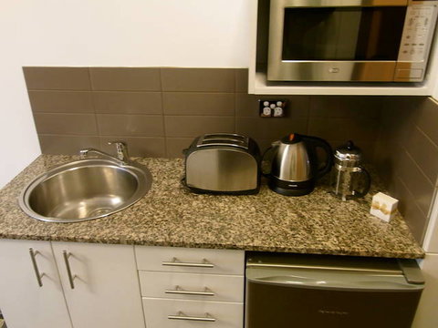 Alto Hotel On Bourke - Geraldton Accommodation 4