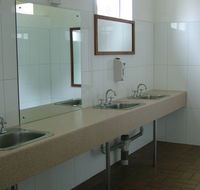 Beachport Caravan Park - Geraldton Accommodation