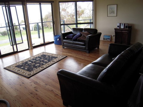 Beau Rivage - Geraldton Accommodation 1