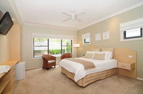 CeeSpray On Owen - Geraldton Accommodation 0