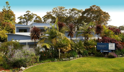 CeeSpray On Owen - Geraldton Accommodation 8