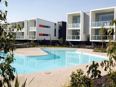 Coast Resort - Geraldton Accommodation 0