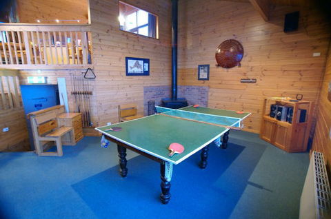 Shepparton Alpine Club - Geraldton Accommodation 3