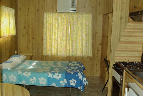 Crocodile Caravan  & Camping Park - Geraldton Accommodation 3