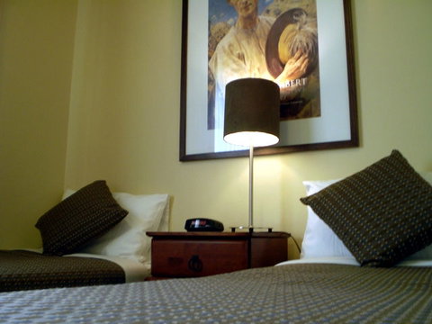 Forrest Hotel & Apartments - Geraldton Accommodation 5