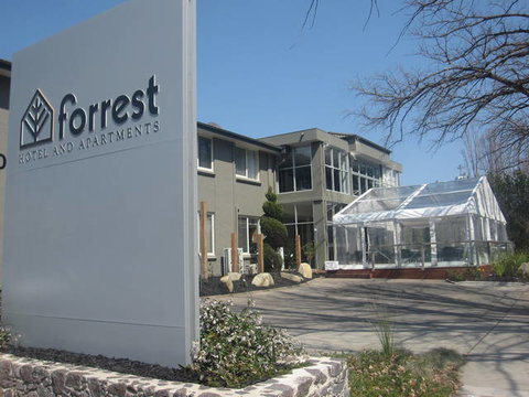 Forrest Hotel & Apartments - Geraldton Accommodation 9