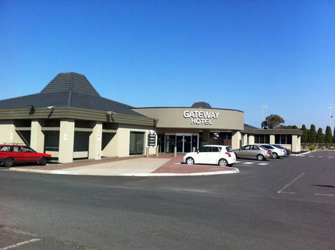Gateway Hotel - Geraldton Accommodation 0