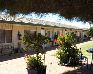 Gilgandra Lodge Motel - Geraldton Accommodation 0