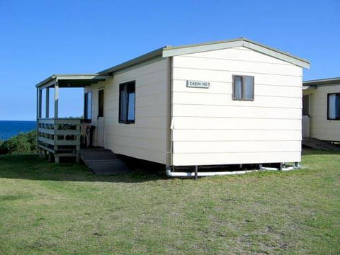 Lake Tyers Camp & Caravan Park - Geraldton Accommodation 2