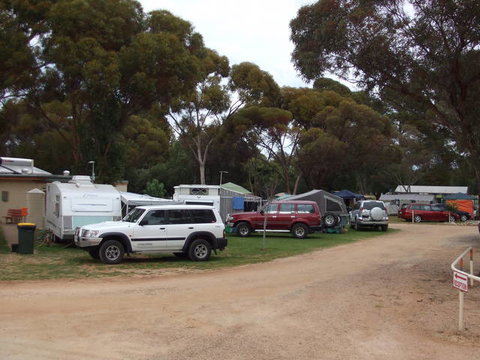Laura Community Caravan Park - Geraldton Accommodation 4