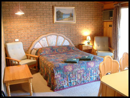 Lightning Ridge Outback Resort & Caravan Park - Geraldton Accommodation 2