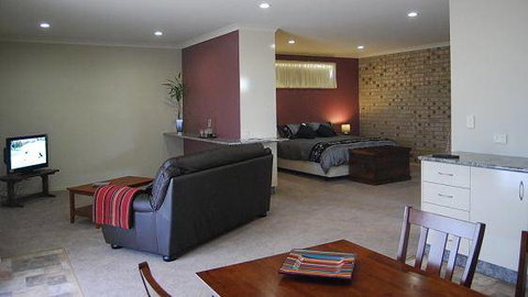 Milawa Muscat Retreat B&B - Geraldton Accommodation 2