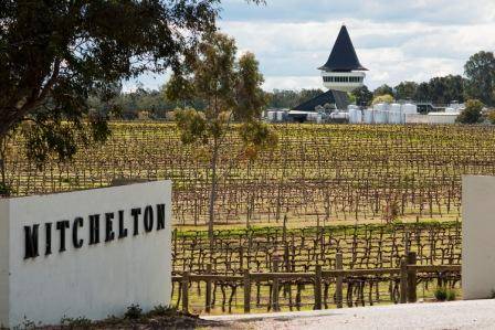 Nagambie Waterfront Motel - Geraldton Accommodation 1