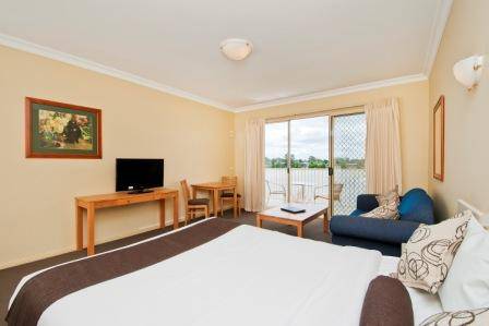 Nagambie Waterfront Motel - Geraldton Accommodation 5