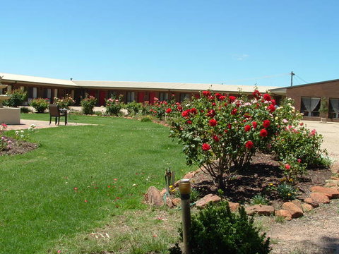 Newell Motor Inn - Geraldton Accommodation 4