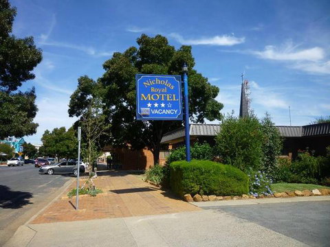 Nicholas Royal Motel - Geraldton Accommodation 0